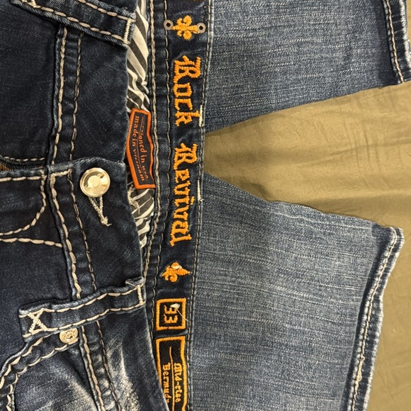 Rock Revival Women's Dark and Light Blue Jeans - Picture 10 of 11